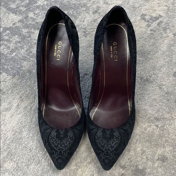 Gucci Noah Embossed Floral Brocade Pumps Stiletto Pointed Toe Sz 37.5 - Picture 4 of 15